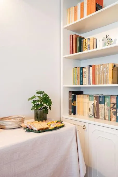 Porta Venezia - Duomo - Elegant Suite Milan Apartment